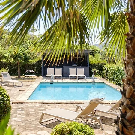 Villa Bergerie Rénovée Avec Piscine Sainte-Maxime